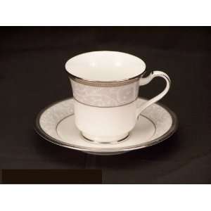    Noritake Lenore Platinum #4806 Cups & Saucers: Kitchen & Dining