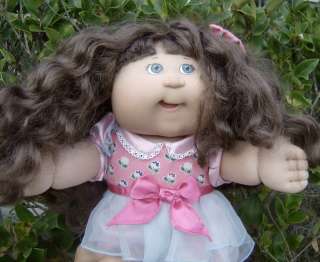 Adorable 17 brown hair Cabbage Patch doll  