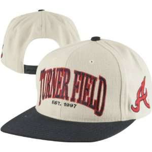  Atlanta Braves TURNER FIELD Adjustable Hat: Sports 