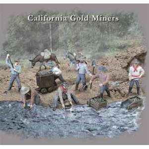    Pegasus Hobbies 1/72 Gold Rush Miners PGH7050: Toys & Games