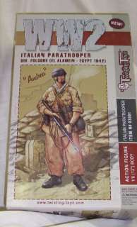   scale 12 WWII Italian Soldier Figure Paratrooper Andrea T3001  
