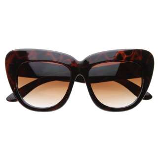 New York Fashion Week Oversize Cat Eye Sunglasses 8300  