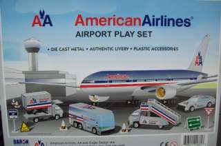 American Airline Diecast Airport Play Set 14 Pc  