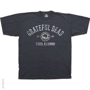  Grateful Dead   Tour Alumni T Shirt   Medium: Sports 