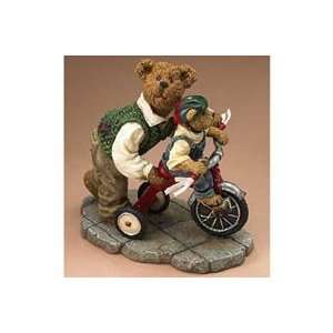  Boyds Bears Daddy with TaylorHold on Tight 2277944