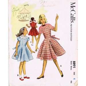  McCalls 8891 Vintage Sewing Pattern Girls Puff Sleeve 