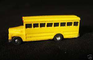 SHORT SCHOOL BUS   Z 5101   Z Scale by Randy Brown  