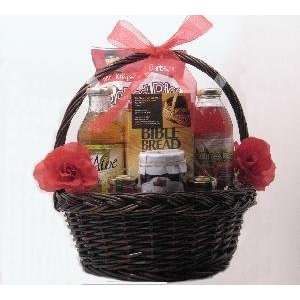  Natural Gift Baskets 212 Romantic Basket: Patio, Lawn 