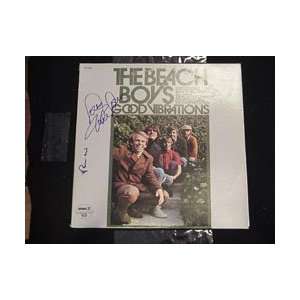 Signed Beach Boys Good Vibrations Album Cover (B. Wilson 