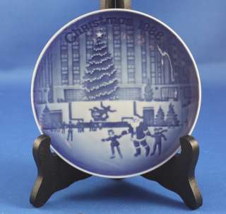  Grondahl Copenhagen Porcelain Plate Christmas Eve Rockefeller Center