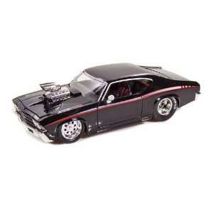 1969 Chevy Chevelle Blown Engine 1/24 Black: Toys & Games