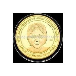   Beatles John Lennon Gold Glated Comm Coin Badge 068: Everything Else