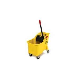  Rubbermaid Commercial Tandem 31 Quart Bucket and Wringer 
