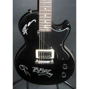 BB King, Robert Cray & Eric Clapton Autographed / Signed Gibson Les 