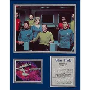 Star Trek Crew Picture Plaque Unframed:  Home & Kitchen