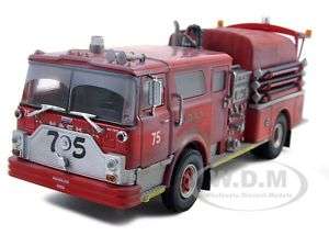 MACK VALIANT SERVICE FDNY FIRE ENGINE 75 1/64 CODE 3  