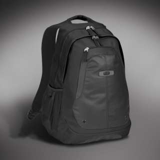 New Oakley Base Load Laptop Computer Backpack   3 Color Choices  