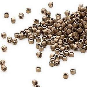   11/0 Tube Round Seed Bead Approx 10,000 Beads Arts, Crafts & Sewing