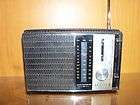 Vintage Zenith Solid State AM FM Electric Radio Model RC 52Y