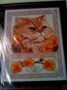 GINGER SNAP Cat Collection Cross My Heart OOP Flowers  