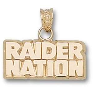   Oakland Raiders NFL Raider Nation Pendant (14kt)
