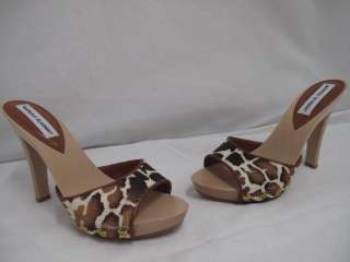 NWOB Manolo Blahnik Textured Leather Leopard Print Wooden Heels 37 