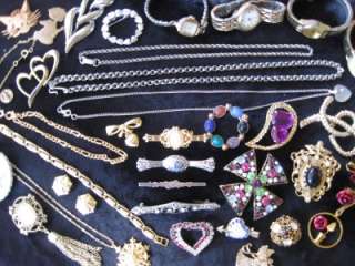 LARGE LOT OF VINTAGE ESTATE JEWELRY RHINESTONE BROOCHES NECKLACES 
