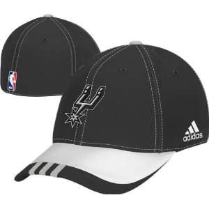  San Antonio Spurs Youth 2008 NBA Draft Flex Hat: Sports 