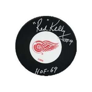  Red Kelly Signed Puck   )