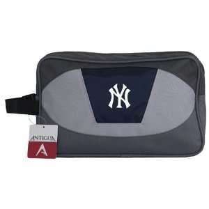  New York Yankees Active Travel Kit by Antigua Sport   Navy 
