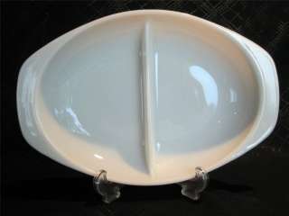 Vintage White Pyrex Divided Serving Dish   Beautiful  