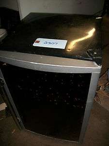 Magic Chef WIne Cooler Under or Countertop Model 115v W/2 Racks  