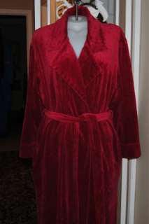 BEAUTIFUL WRAP STYLE LONG ROBE DEEP RED  SZ MED. BUST TO 42 
