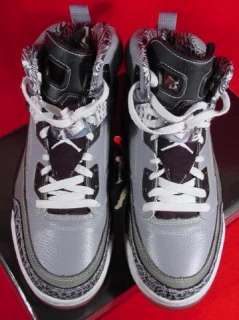   Spizike Cool Gray Size 10.5 Stealth Graphite Black, Mint in Box  