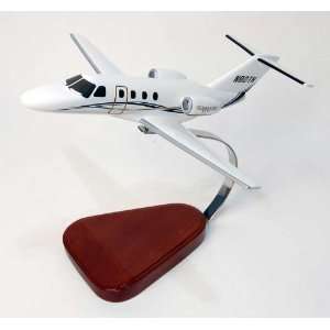    Cessna Citation CJ1+ 1/40 Scale Model Aircraft: Toys & Games