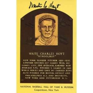   /Hand Signed Baseball Hall of Fame Plaque Postcard