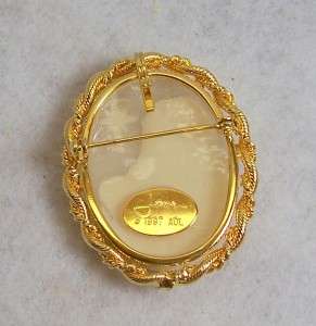 VINTAGE SIGNED JANE 1997 AOL MADONNA and CHILD CAMEO BROOCH  