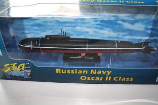 700 Easy Model russisches Marine U Boot Oscar II Class / Atom U boot 