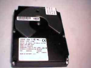 Hard Drive SCSI IBM DPES 31080 46H6132 1080 MB 80 pin  