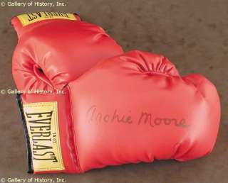 ARCHIE MOORE   BOXING GLOVES SIGNED  