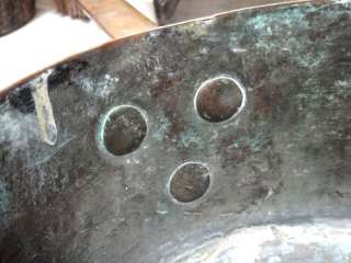 antique V.HEAVY HAND WROUGHT COPPER POT kettle  