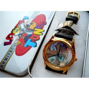   Armitron Collectibles Tin Watch Bugs Bunny Hologram Mens Toys & Games