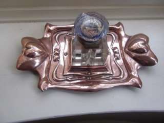 ARTS & CRAFTS COPPER INKWELL DESK STAND / TRAY   NOUVEAU  