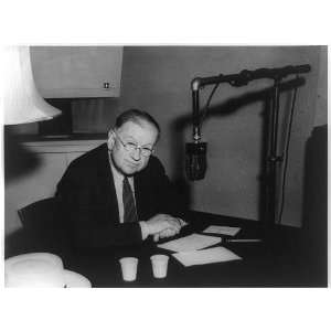  Harold L Ickes,microphone,US Secretary,Interior,politician 