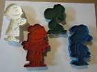   United Feature PEANUTS 4 COOKIE CUTTERS Charlie Brown LUCY Snoopy