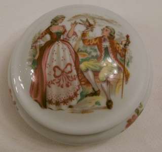 Limoges Porcelain Renoir Transfer Dresser/Trinket Box 4 1/4 diameter 