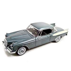  1957 Studebaker Golden Hawk Gray 118 Diecast Toys 