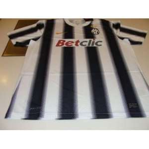 Juventus 2011/12 Soccer Home Jersey Short Sleeves Italian Serie A Nike 