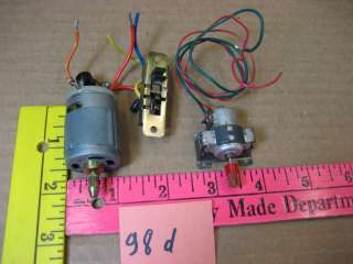 BATTERY MINI MOTORS old vintage electronics radio tv television Japan 