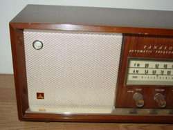 Vintage Panasonic AM/FM Table Top Tube Radio Model 782B  